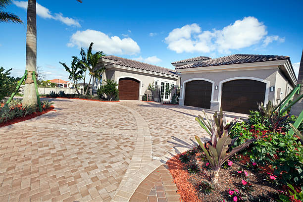 Best Driveway Pavers Near Me  in Paris, TN